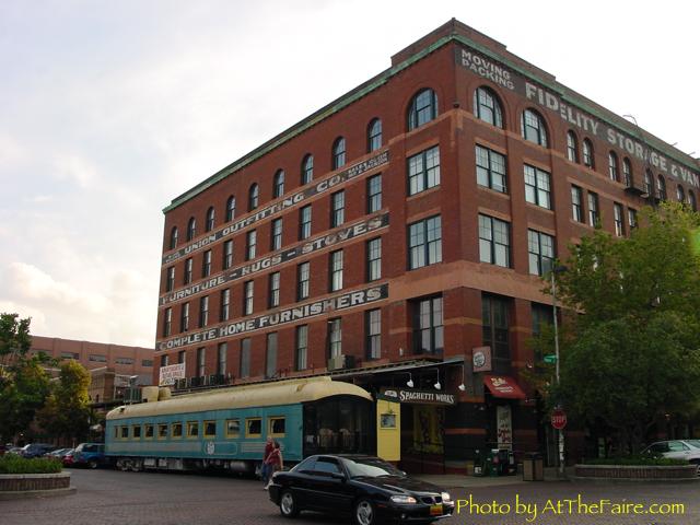 Full Size Image = 551 K