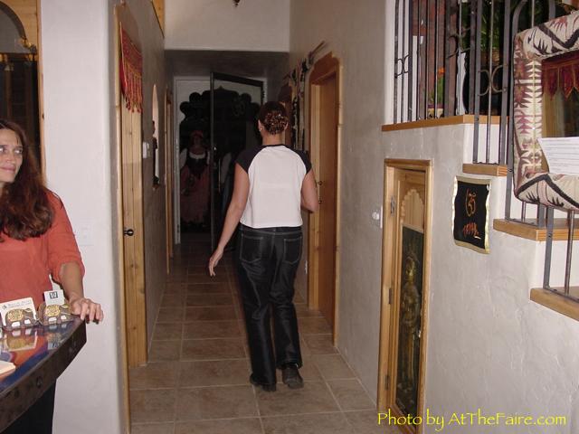 Full Size Image = 545 K