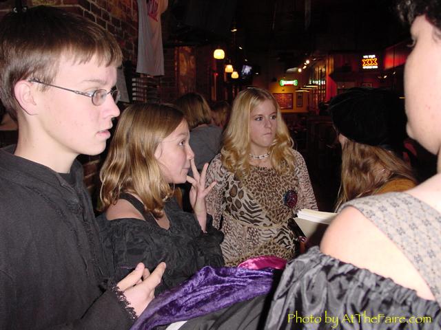 Full Size Image = 571 K